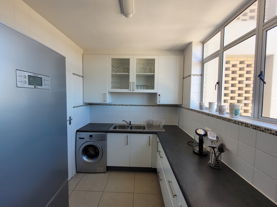 To Let 2 Bedroom Property for Rent in Summerstrand Eastern Cape